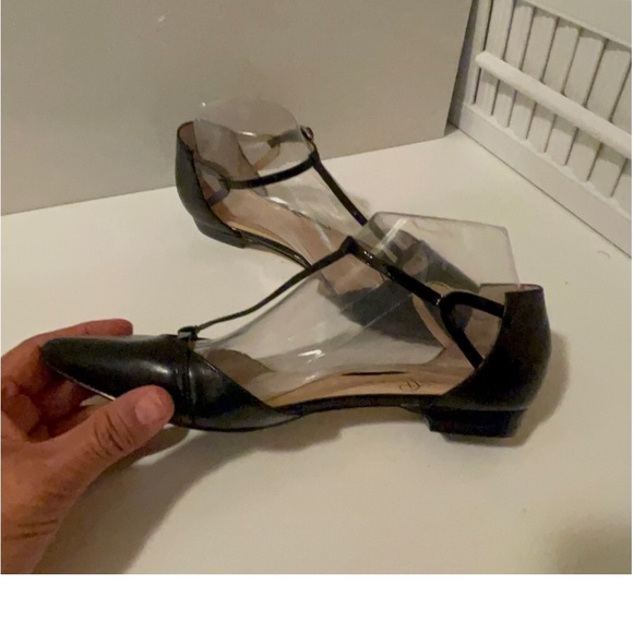 Ivanka Trump Black Pointed Toe Flats - Picture 10 of 15